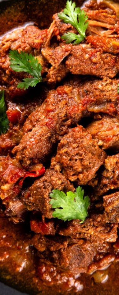 beef-curry-in-slow-cooker-683x1024